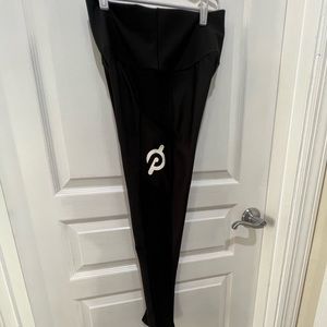 M Peloton Leggings
